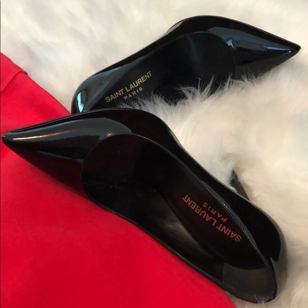 Saint Laurent Black Patent Leather Pointed-Toe Pumps - Picture 2 of 8
